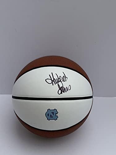 Хьюберт Дейвис подписа договор с треньор по баскетбол в Северна Каролина Tar Heels Jsa Coa - Баскетболни топки
