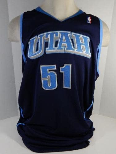 2004-05 Юта Джаз Александър Радоевич 51, Използвана в играта тъмно синя риза DP13831 - Използвана в играта НБА