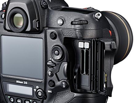 Цифров slr фотоапарат Nikon D5 с резолюция 20,8 Mp, с два слота за XQD - Черен