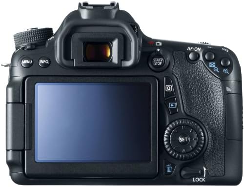 Цифров огледален фотоапарат Canon EOS 70D с 18-135 mm обектив STM