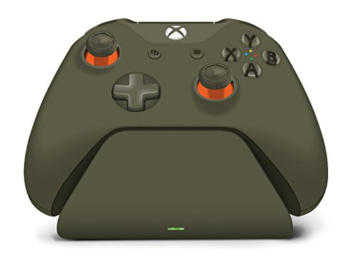 Поставка за зареждане на Xbox Pro Controller Gear Military Green (контролер продава се отделно) - Xbox One