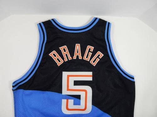 1996-97 Кливланд Кавалиърс Маркес Браг №5 Пусна 50-та лого върху черна тениска - Използван в НБА