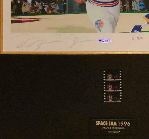 Майкъл Джордан с автограф на Space Jam litho + оригинална филм cell /500 UDA COA - Арт НБА с автограф