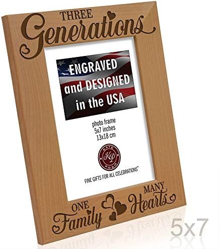 KATE ПОШ - 3 поколение на любовта, на Три поколения от едно семейство, Рамка за снимки от дърво с надпис Много сърца