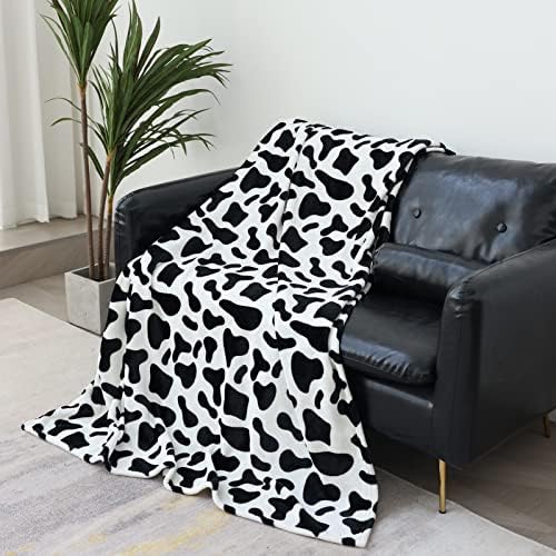 Фланелевое флисовое одеяло с шарени крави Vessia (50x70 см) - Черно-бяло и Меки покривки за мека мебел, Дивани