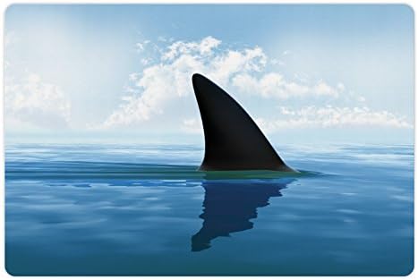 Подложка за домашни любимци Ambesonne Shark за храна и вода, Фигура с участието на Перка на Акула Над повърхността на морето,
