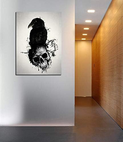 Стенен фигура Cortesi Home с Вороном и черепа, 12 x 16 инча, черен