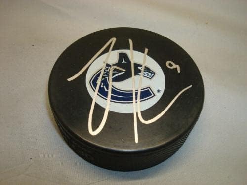 Зак Кассиан подписа автограф хокей на шайби на Ванкувър Канъкс PSA / DNA COA 1Б - за Миене на НХЛ с автограф