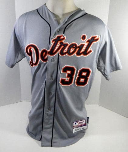 2012 Детройт Тайгърс Мат Йънг 38 Използван в играта Сива Риза 46 922 - Използваните В играта тениски MLB